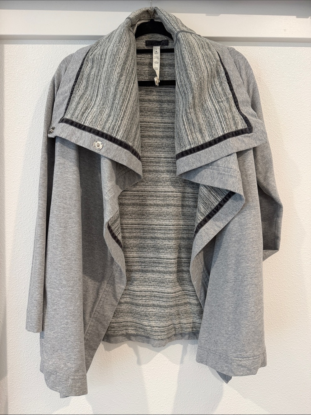 lululemon athletica vintage Gray Open-Front Draped Jacket - Picture 1 of 13